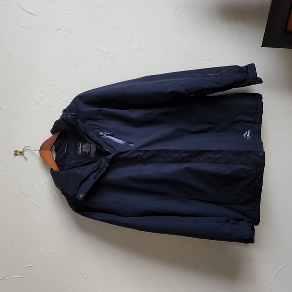 L.L. Bean Jackets & Blazers - LL Bean black hooded winter jacket